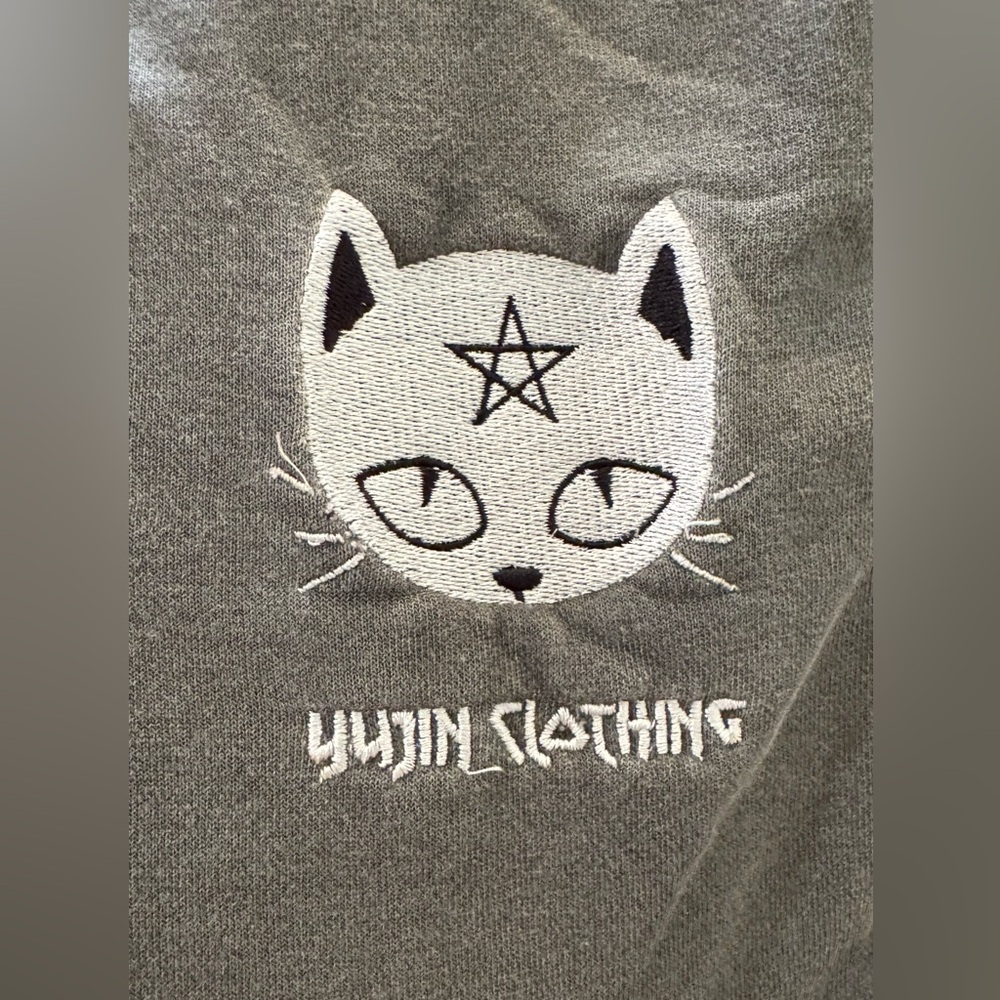 Yujin Clothing x Independent Trading Co. Gray Joggers – Size M - Picture 3 of 4